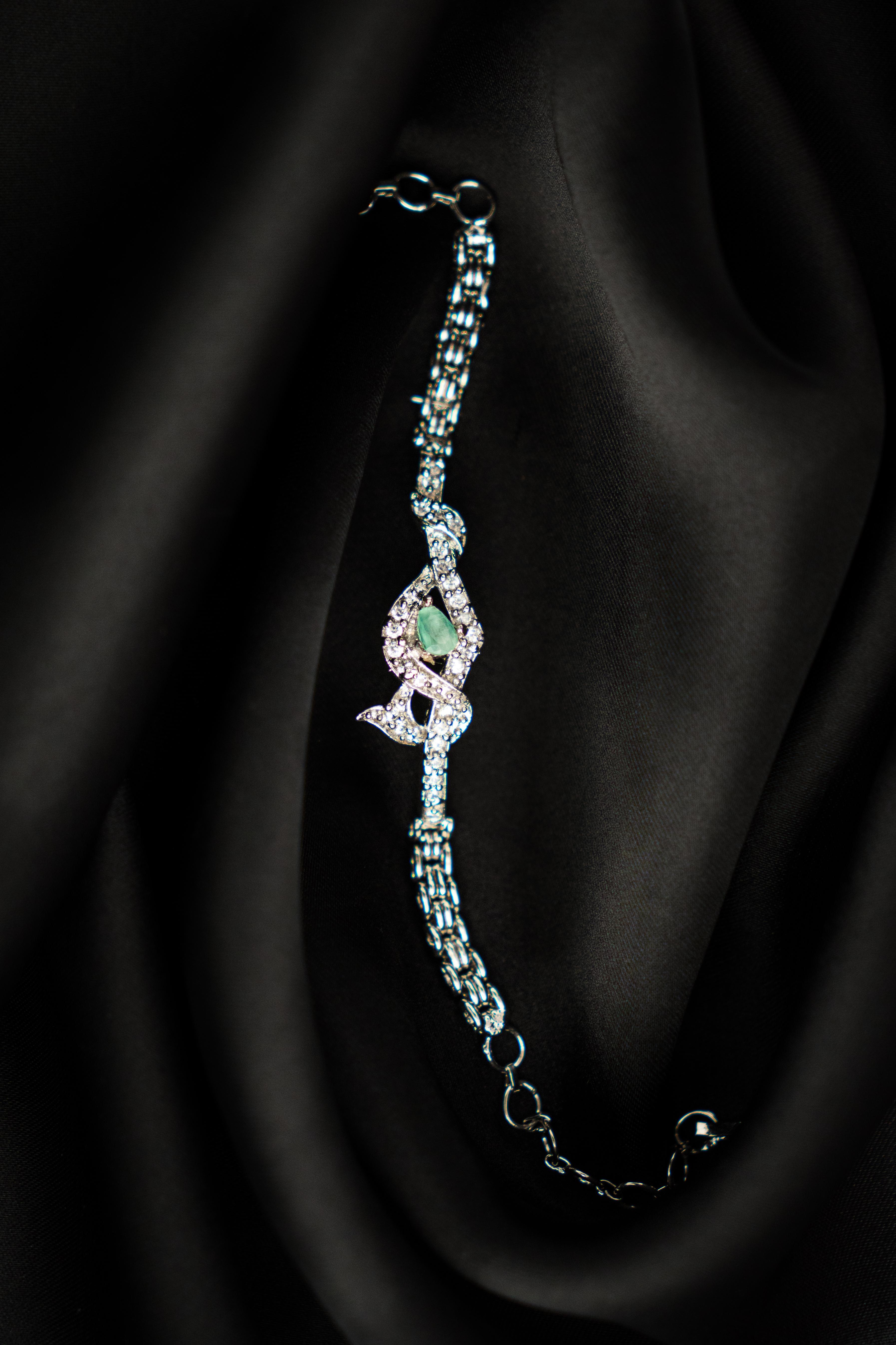 Pearl Embrace Bracelet